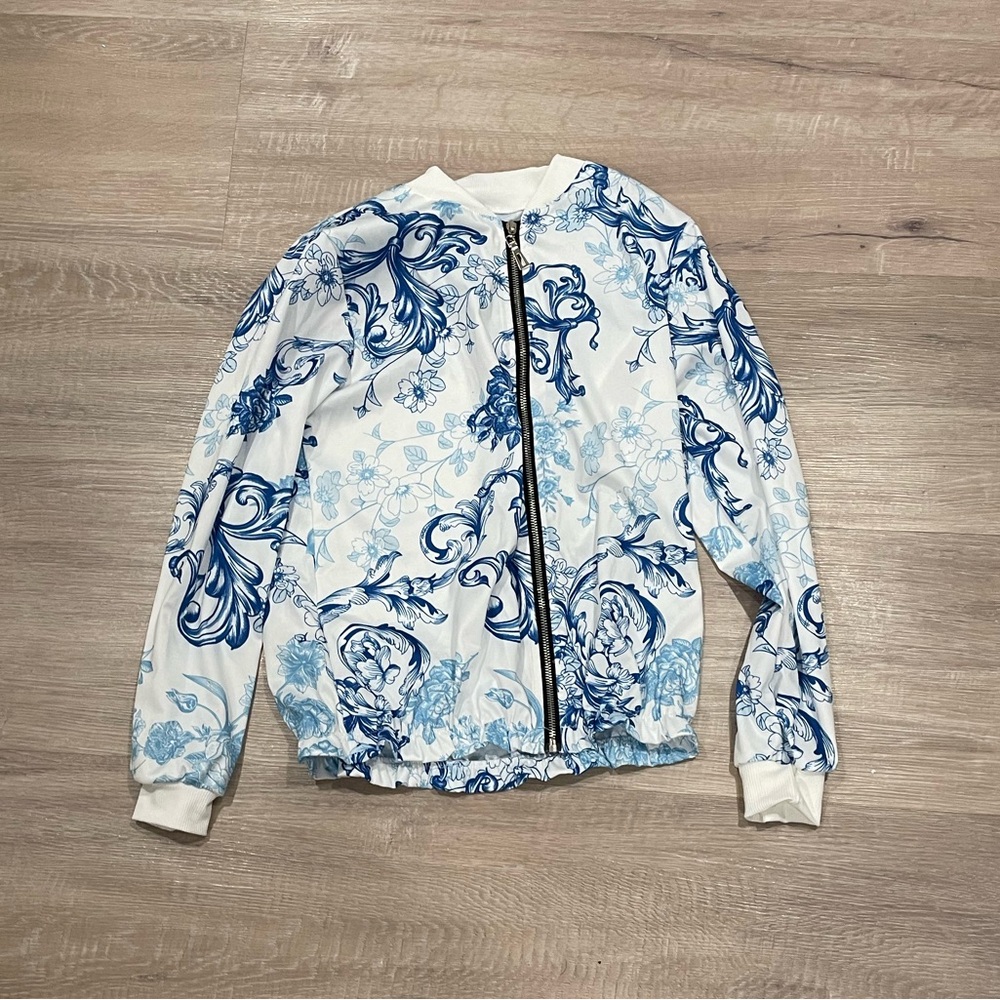 (008) Olivia Mark Floral Graphic Print Zip-Up Baseball Coat